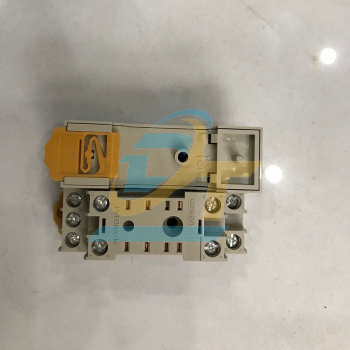 Đế 8 chân cho Relay MY2N Omron PYF08A-N