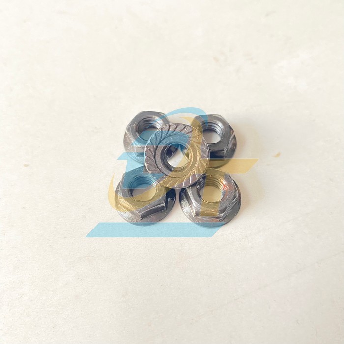 T&aacute;n liền long đền th&eacute;p đen M8