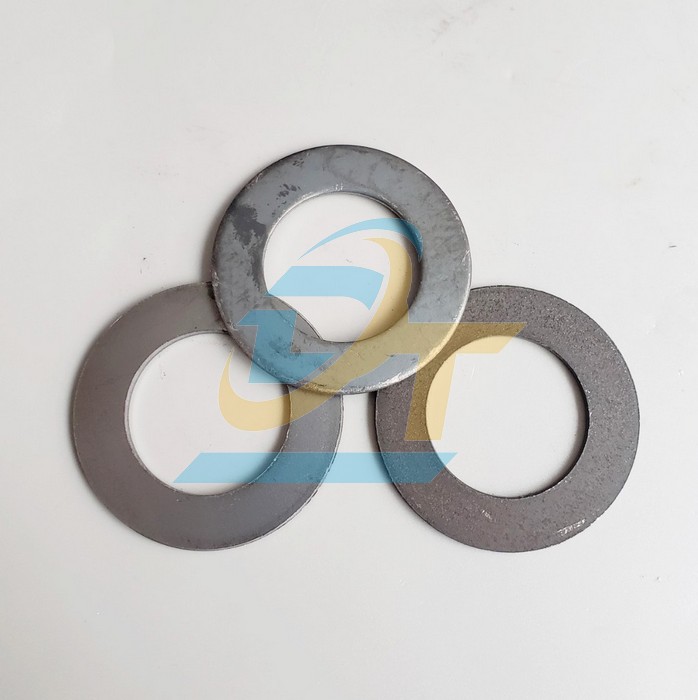 Long đền phẳng th&eacute;p đen M24x42