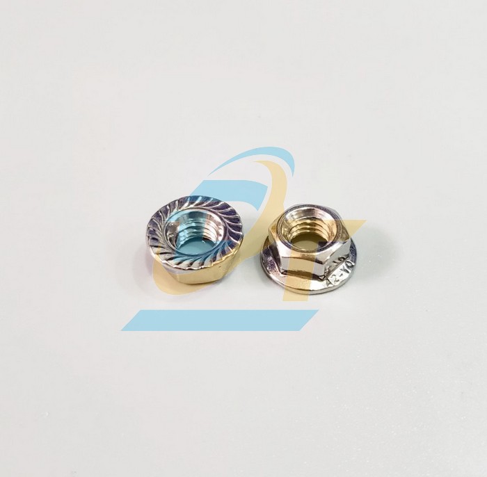 T&aacute;n liền long đền inox 304 M5