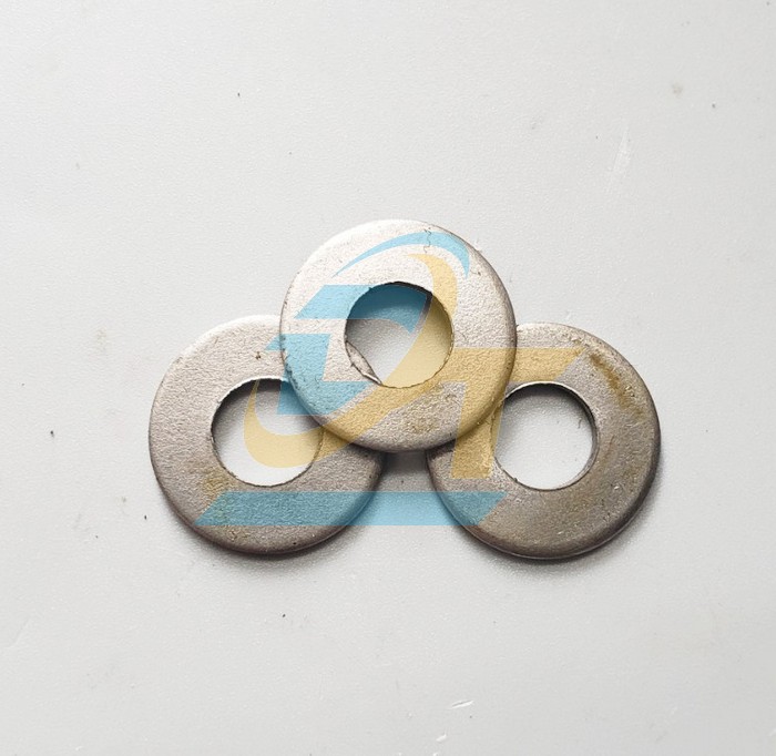 Long đền phẳng th&eacute;p đen M20