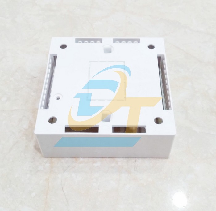 Đế nổi vuông tự chống cháy 86x86x30mm Sino S238