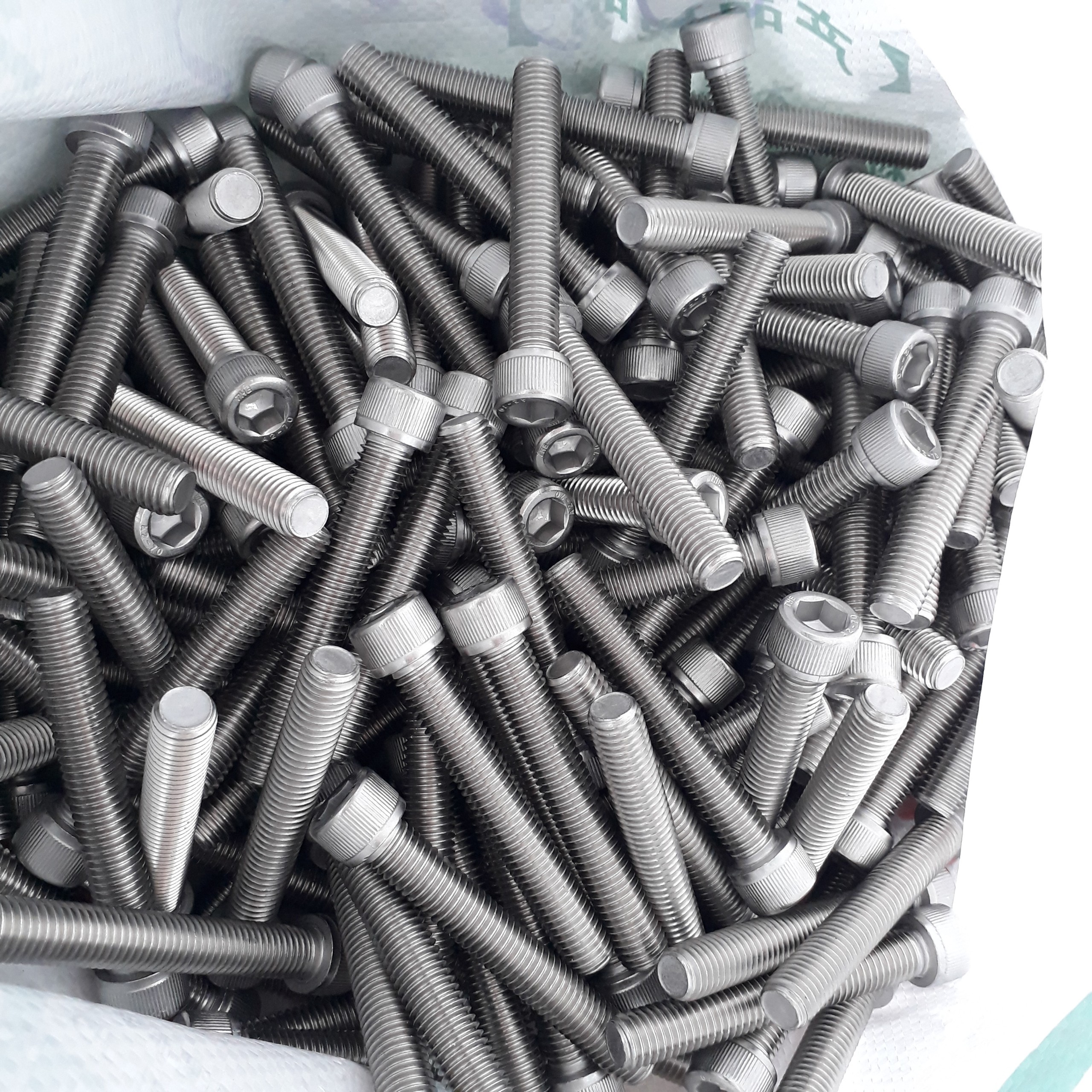 Bulon lục gi&aacute;c inox 304 M12x80  VietNam | Gi&aacute; rẻ nhất - C&ocirc;ng Ty TNHH Thương Mại Dịch Vụ Đạt T&acirc;m