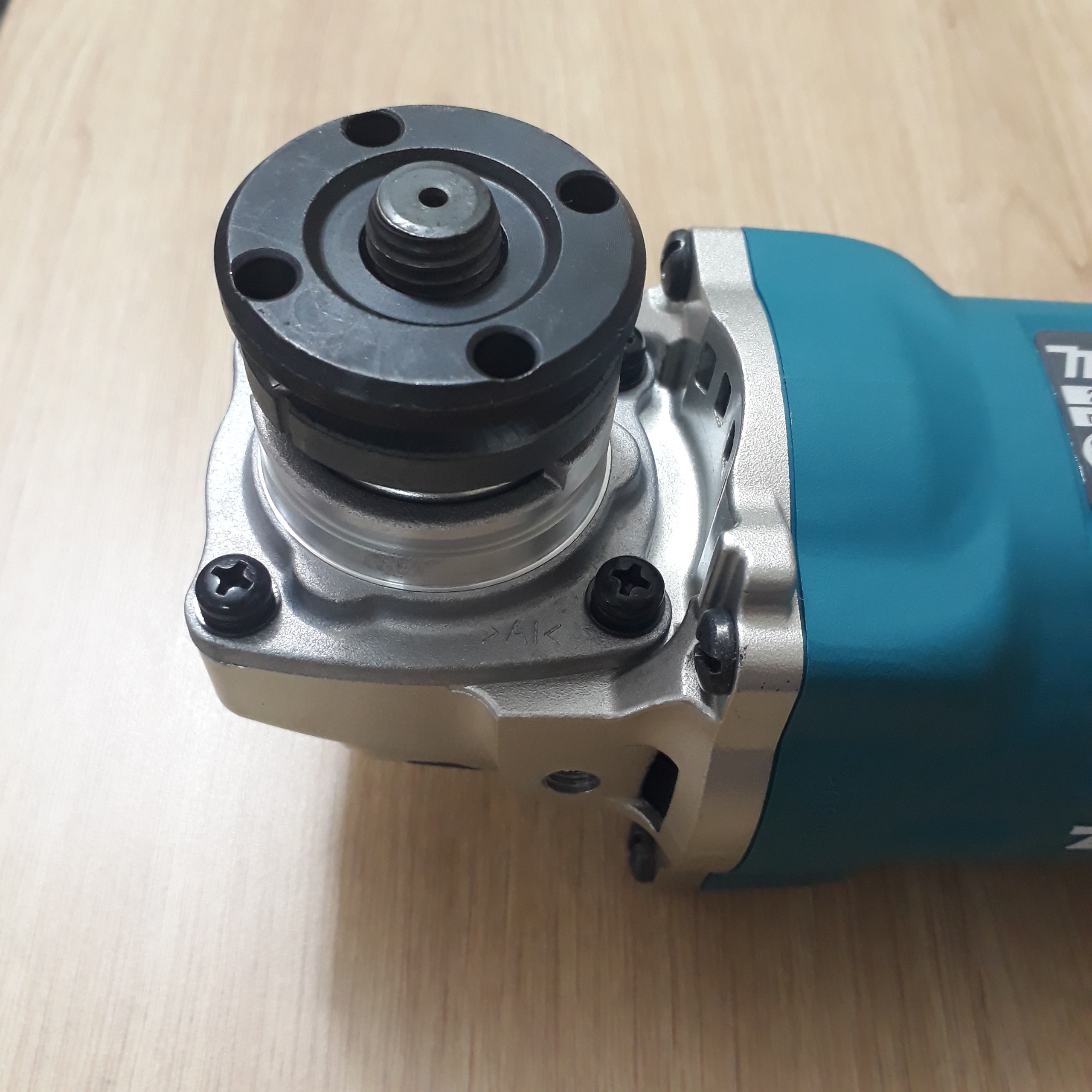 Máy mài góc 150mm Makita GA6010 GA6010 Makita | Giá rẻ nhất - Công Ty TNHH Thương Mại Dịch Vụ Đạt Tâm