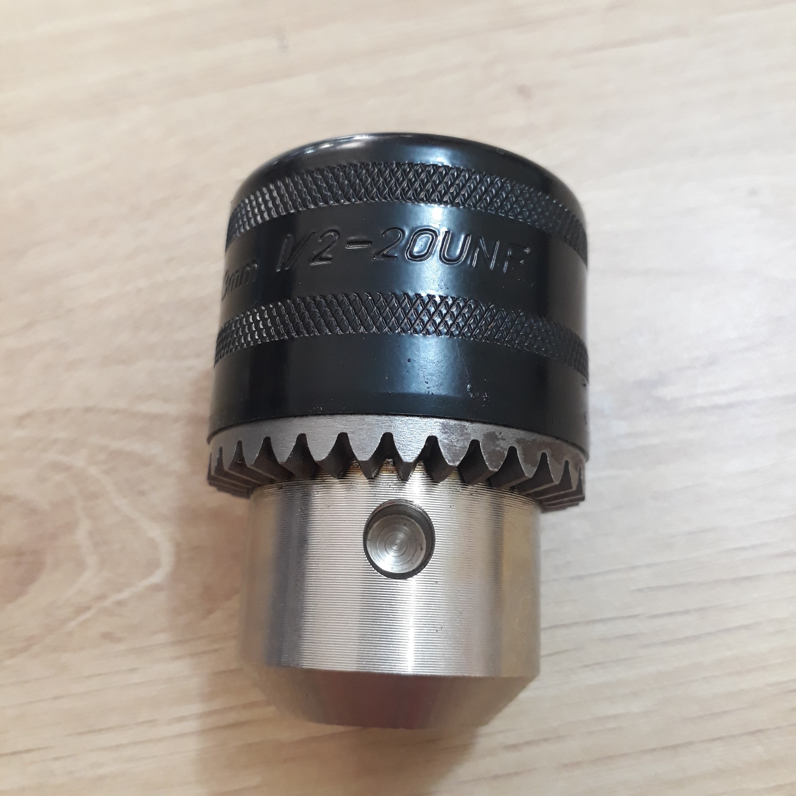 Đầu kẹp mũi khoan c&oacute; kh&oacute;a 13mm Makita 195081-8 195081-8 Makita | Gi&aacute; rẻ nhất - C&ocirc;ng Ty TNHH Thương Mại Dịch Vụ Đạt T&acirc;m