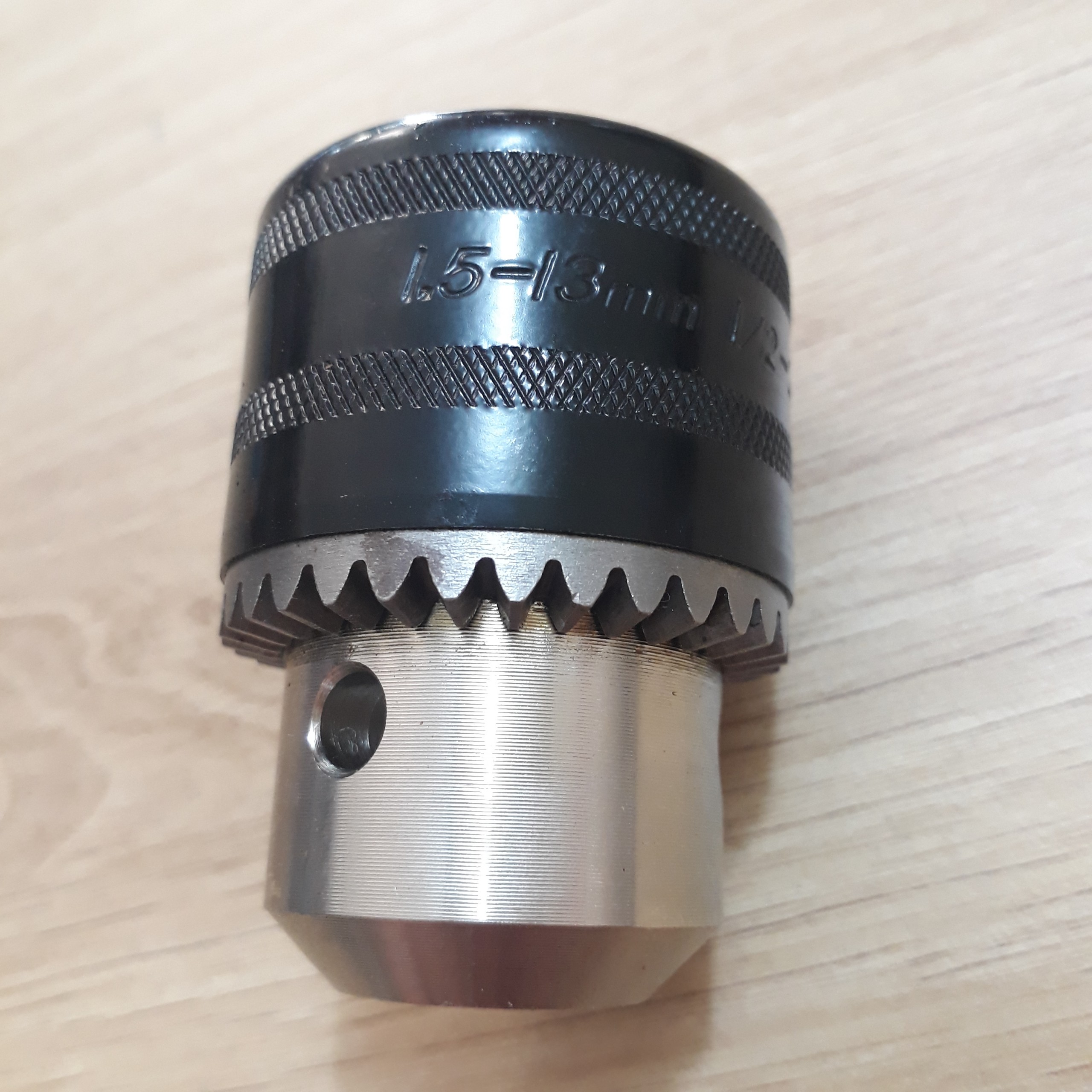 Đầu kẹp mũi khoan c&oacute; kh&oacute;a 13mm Makita 195081-8 195081-8 Makita | Gi&aacute; rẻ nhất - C&ocirc;ng Ty TNHH Thương Mại Dịch Vụ Đạt T&acirc;m