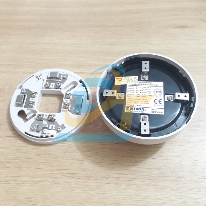 Đầu báo khói kèm chân đế Multron DET-C631 DET-C631 Multron | Giá rẻ nhất - Công Ty TNHH Thương Mại Dịch Vụ Đạt Tâm