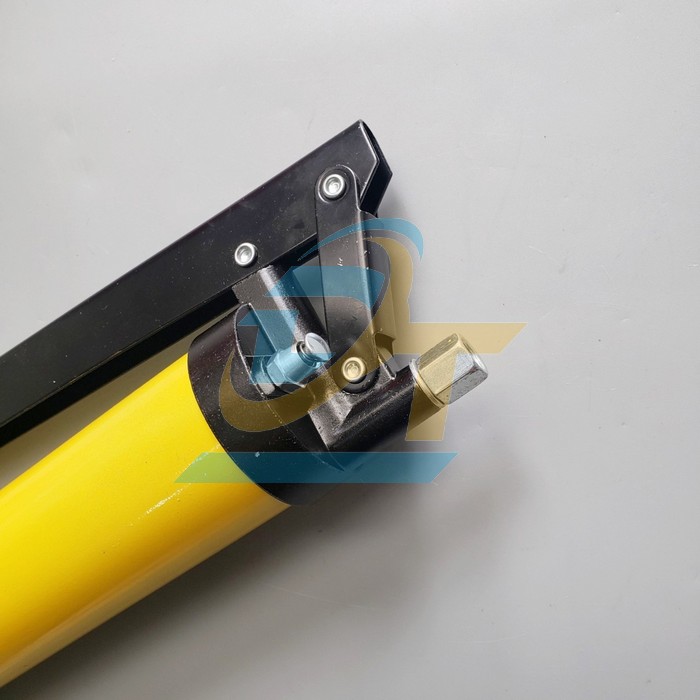 Súng bơm mỡ bằng tay Yeti 600cc  Yeti | Giá rẻ nhất - Công Ty TNHH Thương Mại Dịch Vụ Đạt Tâm