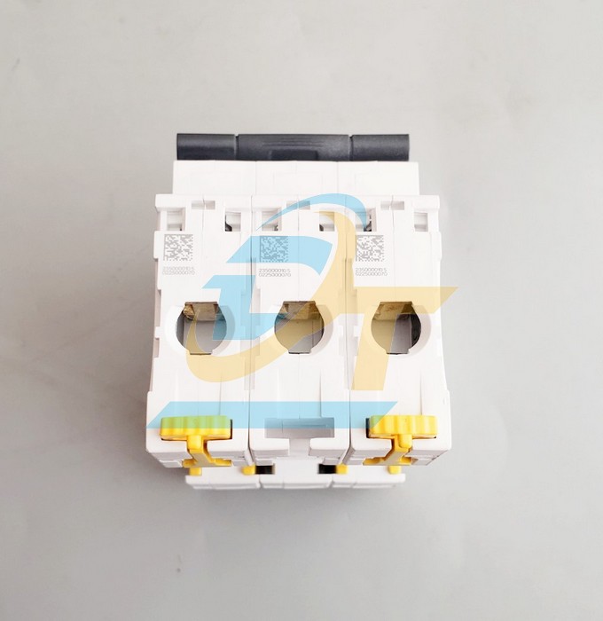 Cầu dao tự động MCB Acti9 3P 50A 6kA Schneider A9K24350 A9K24350 SCHNEIDER | Giá rẻ nhất - Công Ty TNHH Thương Mại Dịch Vụ Đạt Tâm
