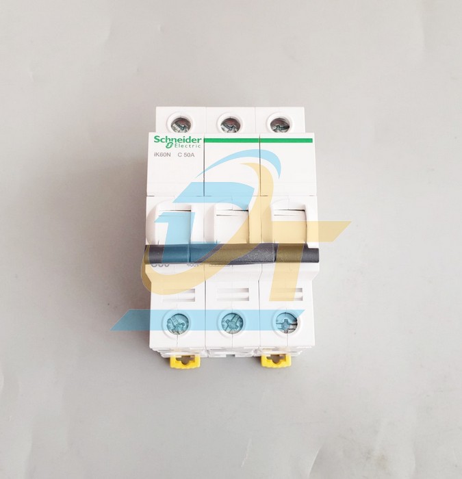 Cầu dao tự động MCB Acti9 3P 50A 6kA Schneider A9K24350 A9K24350 SCHNEIDER | Giá rẻ nhất - Công Ty TNHH Thương Mại Dịch Vụ Đạt Tâm