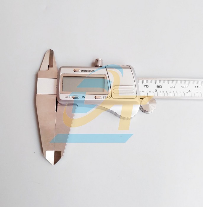 Thước cặp điện tử 0-200mm Syntek 168  SYNTEK | Giá rẻ nhất - Công Ty TNHH Thương Mại Dịch Vụ Đạt Tâm