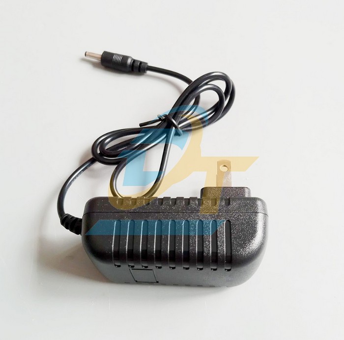 Nguồn Adapter 5V-2A đầu DC 3.5x1.35mm  China | Gi&aacute; rẻ nhất - C&ocirc;ng Ty TNHH Thương Mại Dịch Vụ Đạt T&acirc;m