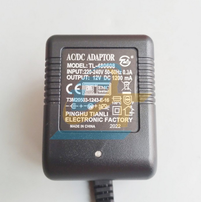 Nguồn Adapter b&igrave;nh xịt điện 12V 1200mA  China | Gi&aacute; rẻ nhất - C&ocirc;ng Ty TNHH Thương Mại Dịch Vụ Đạt T&acirc;m