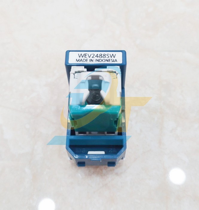 Ổ cắm mạng RJ45-CAT5 WEV2488SW Panasonic WEV2488SW Panasonic | Gi&aacute; rẻ nhất - C&ocirc;ng Ty TNHH Thương Mại Dịch Vụ Đạt T&acirc;m
