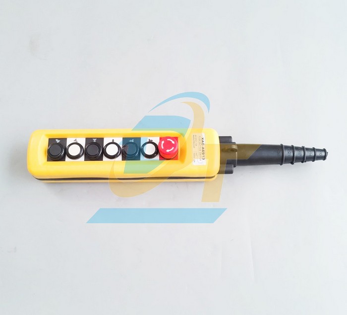 Tay điều khiển cầu trục XAC-6913  China | Gi&aacute; rẻ nhất - C&ocirc;ng Ty TNHH Thương Mại Dịch Vụ Đạt T&acirc;m