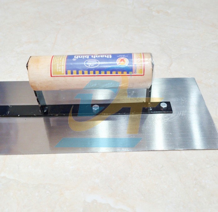 Bay trét thép cán gỗ 295x110mm Thanh Bình 3BT01  ThanhBinh | Giá rẻ nhất - Công Ty TNHH Thương Mại Dịch Vụ Đạt Tâm