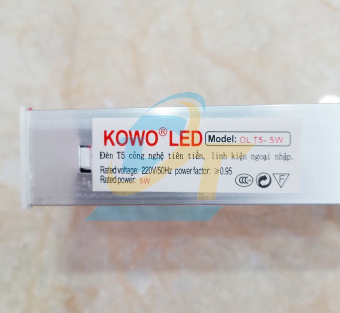 Đèn tuýp led nhôm nhựa T5 0.3m 5W liền máng Kowo  KOWO | Giá rẻ nhất - Công Ty TNHH Thương Mại Dịch Vụ Đạt Tâm