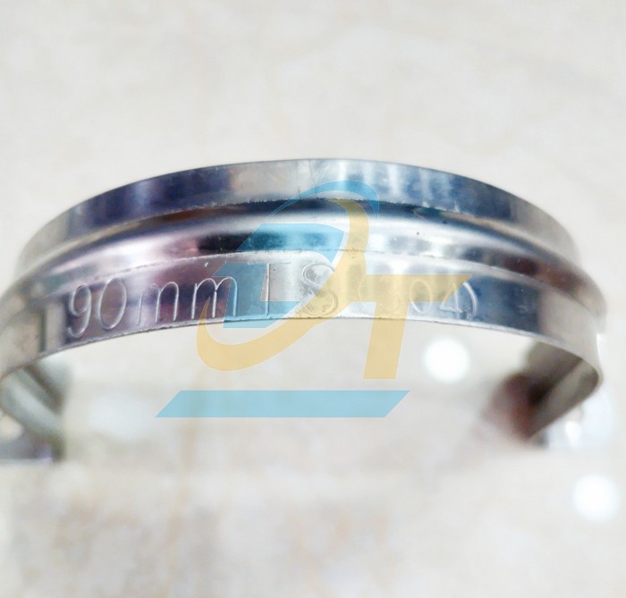 Cùm omega inox 304 phi 90  VietNam | Giá rẻ nhất - Công Ty TNHH Thương Mại Dịch Vụ Đạt Tâm