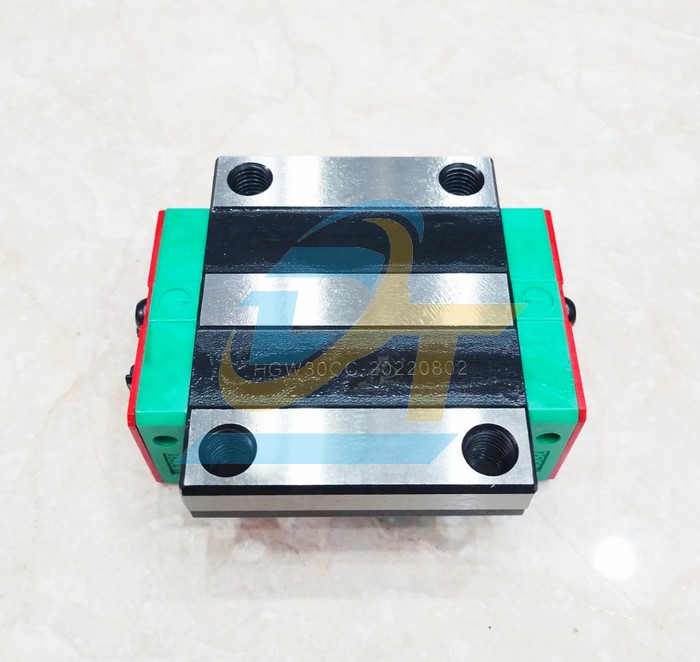 Vòng bi (Bạc đạn) trượt Hiwin HGW30CC  HIWIN | Giá rẻ nhất - Công Ty TNHH Thương Mại Dịch Vụ Đạt Tâm