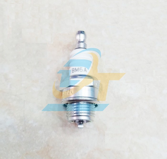 Bugi máy cắt cỏ 2 thì NGK BM6A 93442  NGK | Giá rẻ nhất - Công Ty TNHH Thương Mại Dịch Vụ Đạt Tâm