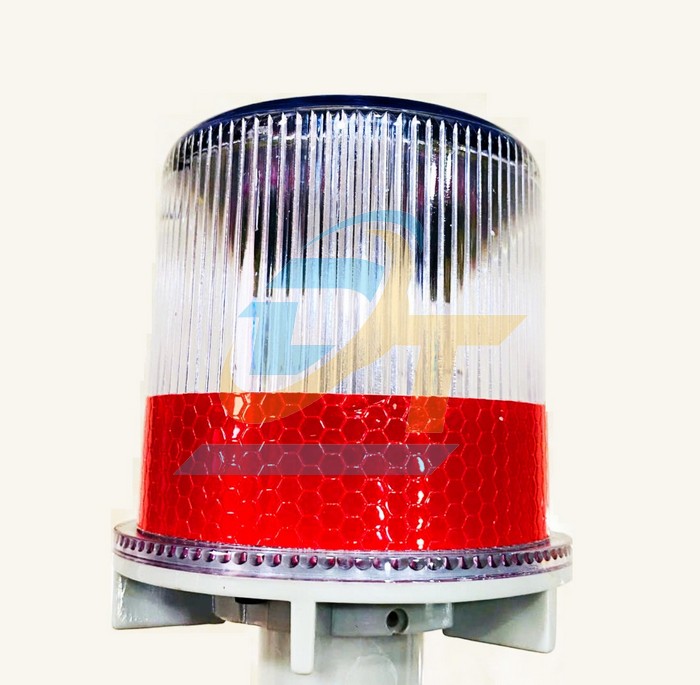Đèn cảnh báo năng lượng mặt trời Safetyman Solar  SAFETYMAN | Giá rẻ nhất - Công Ty TNHH Thương Mại Dịch Vụ Đạt Tâm