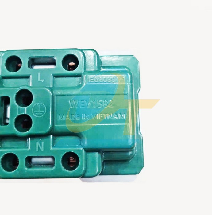 Ổ cắm đ&ocirc;i 3 chấu 16A 250VAC Panasonic WEV1582SW WEV1582SW Panasonic | Gi&aacute; rẻ nhất - C&ocirc;ng Ty TNHH Thương Mại Dịch Vụ Đạt T&acirc;m