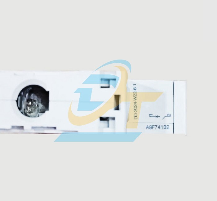 Cầu dao tự động MCB Acti9 1P 32A 6kA Schneider A9F74132  SCHNEIDER | Giá rẻ nhất - Công Ty TNHH Thương Mại Dịch Vụ Đạt Tâm