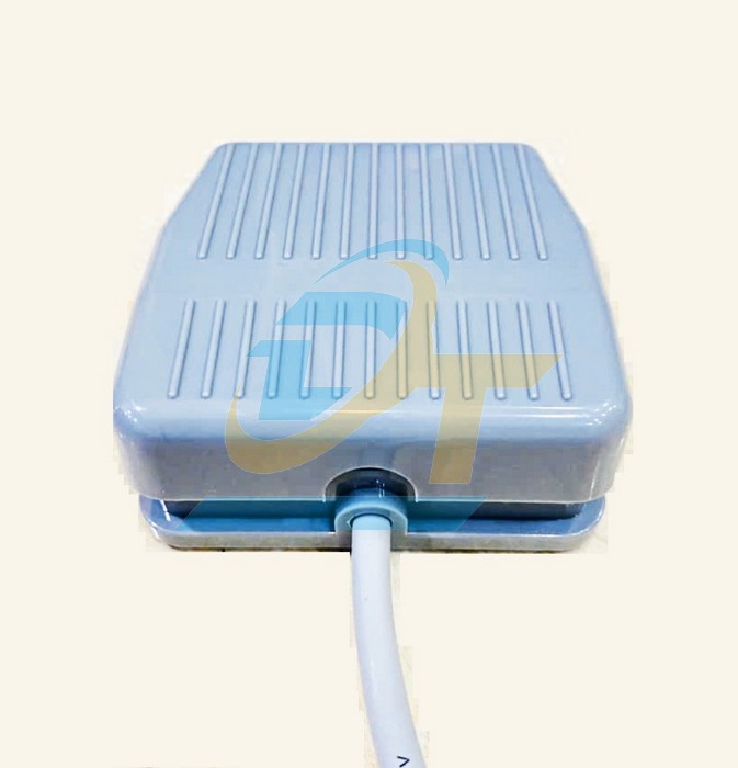 C&ocirc;ng tắc b&agrave;n đạp 10A 250V Minjin MJFS-201 MJFS-201 MINJIN | Gi&aacute; rẻ nhất - C&ocirc;ng Ty TNHH Thương Mại Dịch Vụ Đạt T&acirc;m